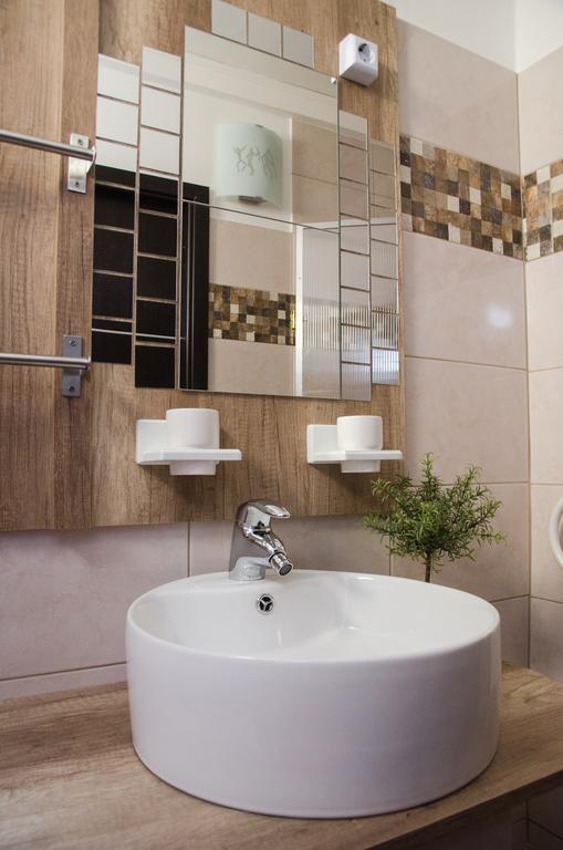 Green Corner Wellness Püspökladány Cameră foto